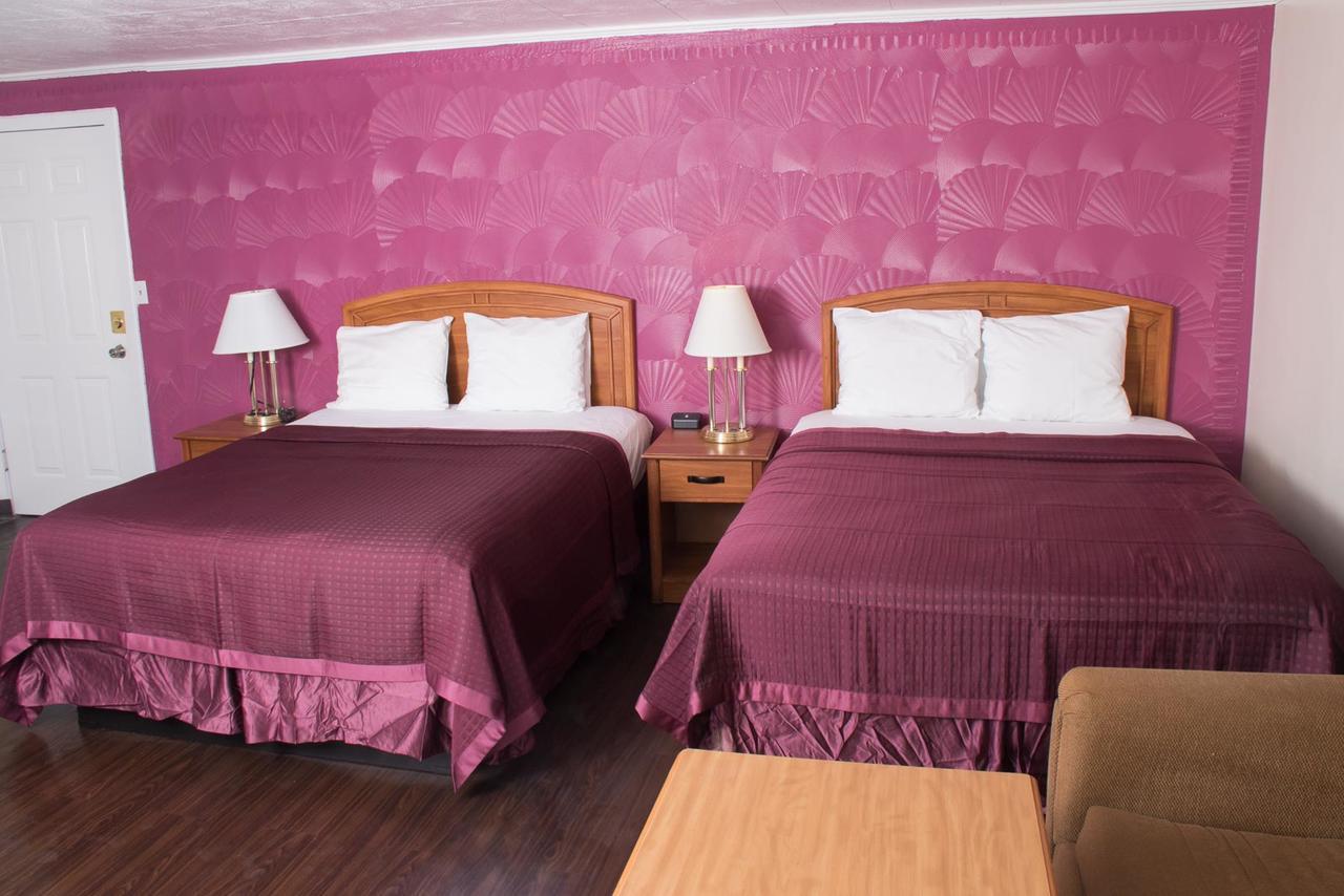 Deluxe Double Room with Extra Bed,541058700:JPEG